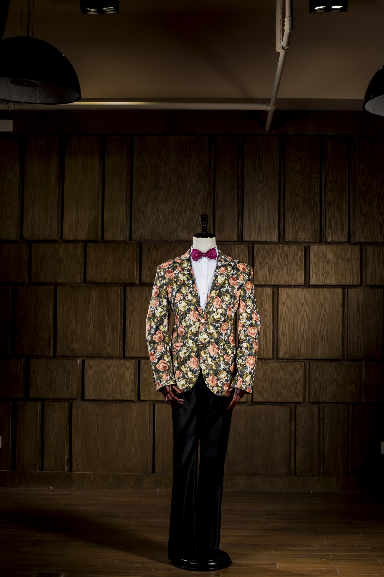 男士西服,西裝禮服,男士西裝,西服推薦,西服訂製,西服出租,西裝價格,西裝推薦